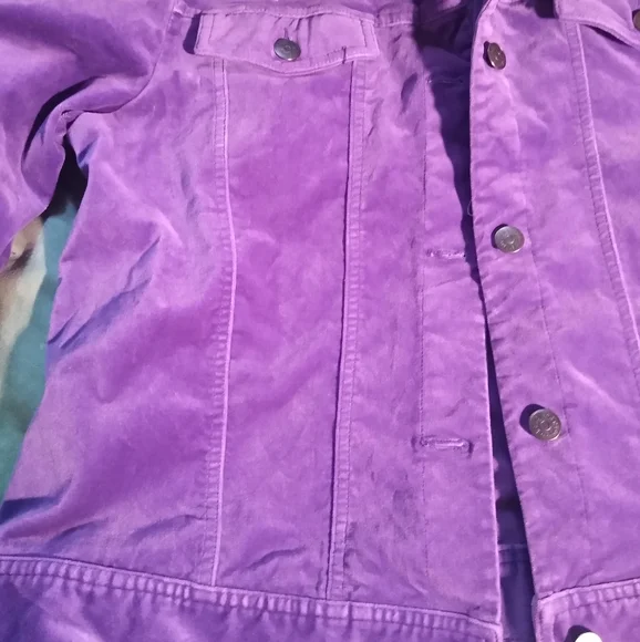 Purple "Velvet" Jacket Trucker Profile Size Large Brand Is (r)relativity EUC - Picture 4 of 13